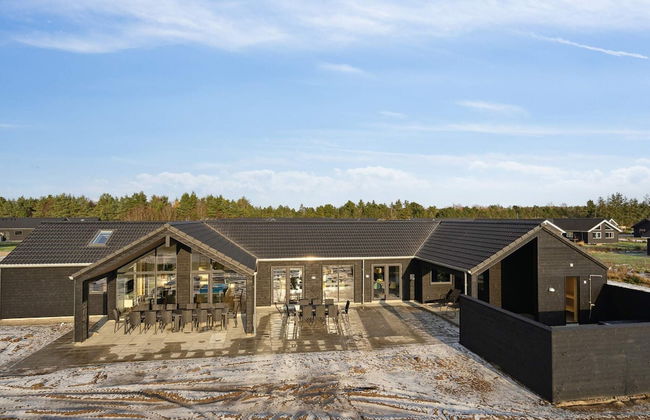 5 Star Holiday Home in Norre Nebel - Foto 1