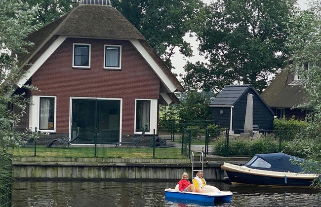 Villa in Friesland With Waterfront Garden - Foto 16