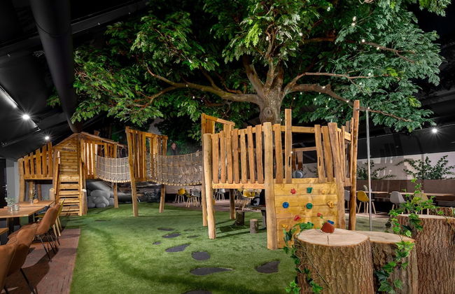 Lodge in Schaijk Near Green Forests - Photo 25