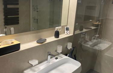 UNiQE I 95qm I Bergblick I Garten I BBQ I seenah - Foto 24