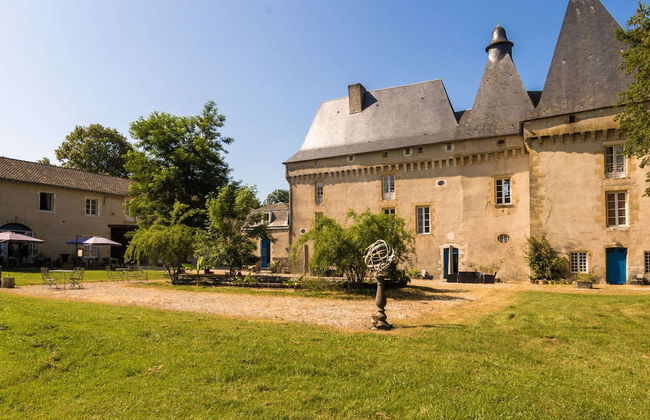 Romantic Stay in a Medieval Castle With Pool and Restaurant Among Others - Foto 61