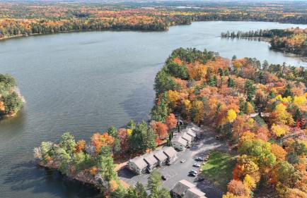 Black Bear Lodge Condo with Kayaks BBQ & Fire Pit - Photo 8