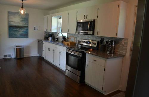 Friday Fowls Cottage - Beach - Sauna - Hot tub - Fireplace - Wine - Foto 33