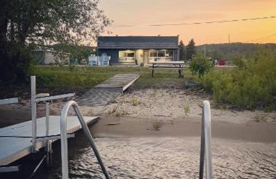 Vineyard Haven AC Jacuzzi Sauna Private En Suite - Foto 49