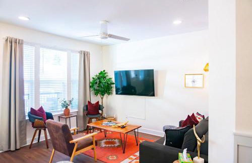 The Prairie Suite Newly Built Upscale Central - Photo 5