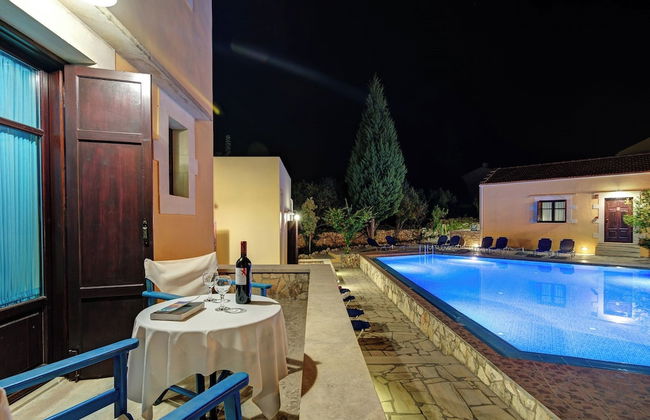 Heliopetra Studios, Small Village Close to Beaches - Photo 11