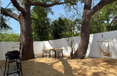 Luxury BoilingSprings Getaway - Foto 12