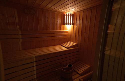 Chalet familial spacieux avec spa, sauna et salle de jeux - FR-1-589-750 - Foto 18