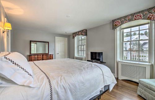 Spacious Estate with Courtyard 2 Miles to Downtown! - Foto 24