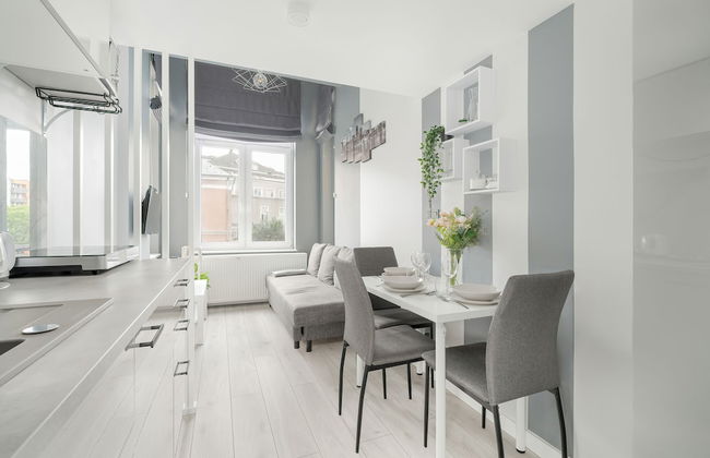 Charming Poznan Center Studio by Renters - Foto 7