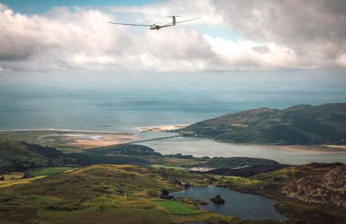 4 Bed in Llanelltyd 85970 - Foto 28