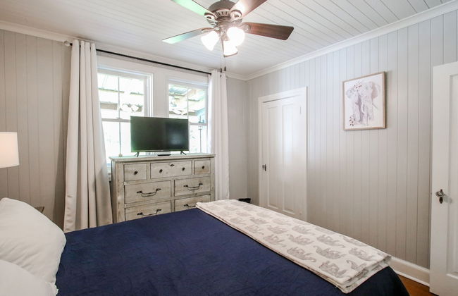 Historic Home for 7 with Apartment - Foto 17