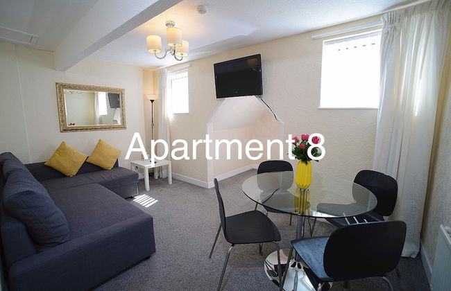 Twelve Holiday Apartments - Photo 8