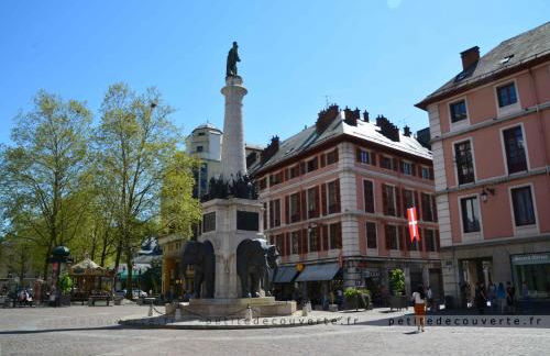 Verger - Parking gratuit - Calme - Foto 16