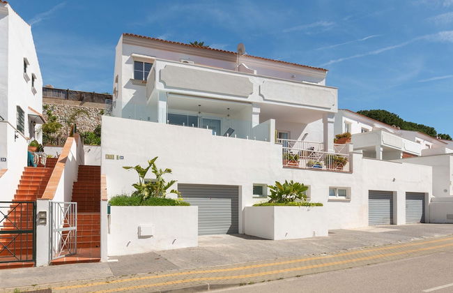 Artola in Marbella With 4 Bedrooms and 3 Bathrooms - Foto 34