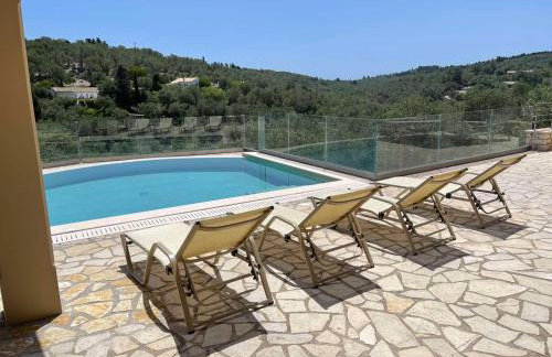 Villa Ozias a modern,spacious, swimmig pool villa. - Foto 55