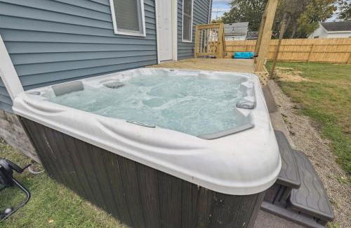 Pet Friendly, Gated Backyard, Game room, Hot Tub - Foto 12