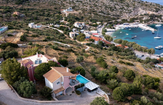 Coastal Paradise Found - Komis' Private Pool Retreat - Foto 51