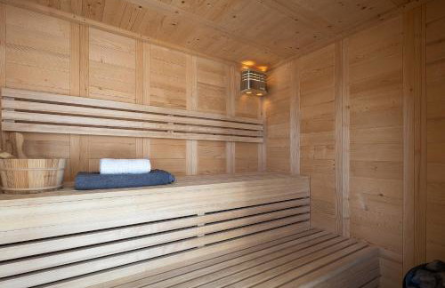 Luxurious Villa Kirianna - Private Pool, Jacuzzi, Sauna, & Gym - 13km to Rethymno center - Photo 6