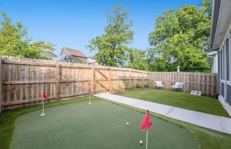 The Hadley House - Cozy Porch & Fenced in Backyard - Foto 5
