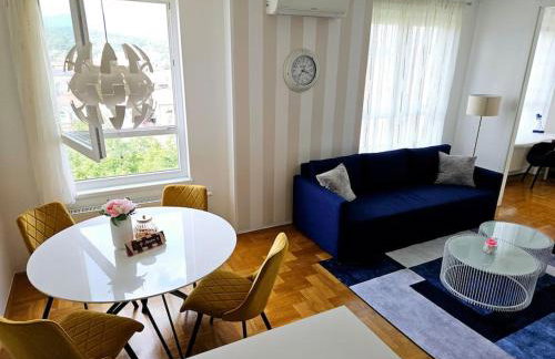 West View 130 apartment with parking - Photo 16