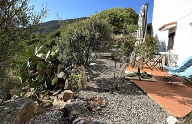 Quiet just a few steps from the sea - Foto 6