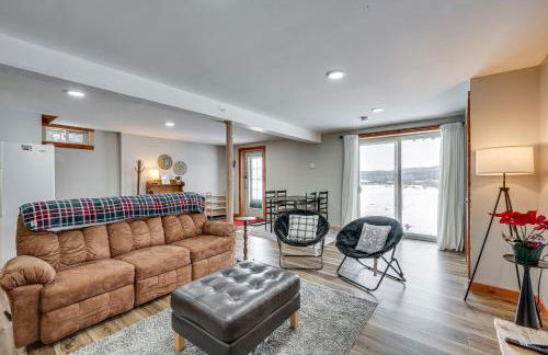 2BR Hilltop Retreat on 12 Acres! VAST Trail Access - Foto 6