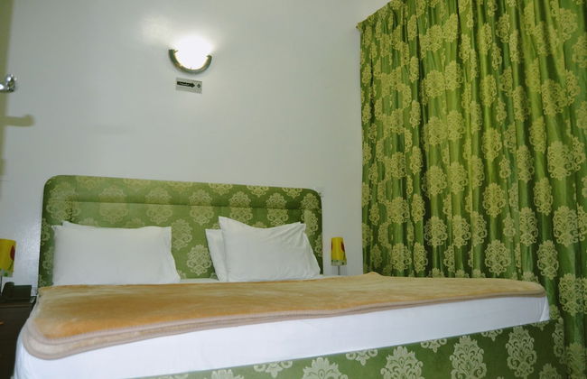 Sky Hotel Apartments - Foto 4