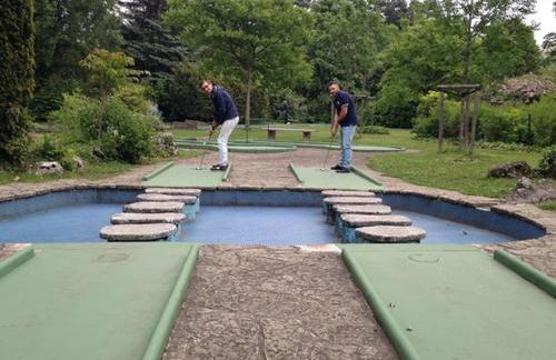 Renovated 2-Bed Apartment 2 min from Lyon - Foto 36