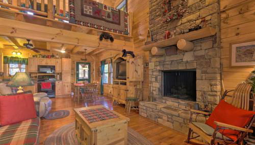 Lake Lure Log Cabin with Grill, Near Hiking! - Foto 5