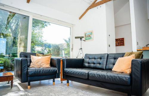 Cosy Rural Barn with Private Garden & Forest - The Cart Barn - Foto 12