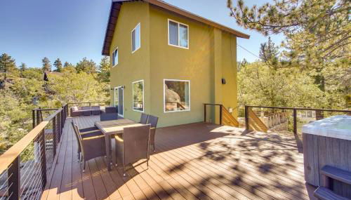 Running Springs Cabin with Spacious Deck and Hot Tub! - Foto 2