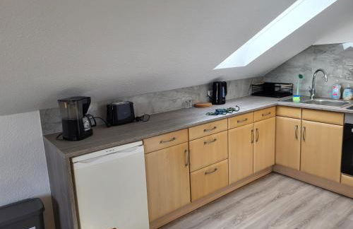 Fredi Apartment, moderne ruhige Wohnung, nur 4 km von der A2 - Foto 21