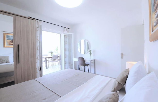 Villa Mendula Trogir - Luxury villa by the beach - heated pool - lush green garden - Photo 7