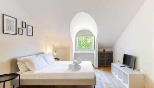 Hostdomus - Lagrange Luxury Apartment - Photo 3