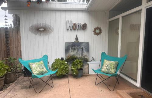 LOOK and BOOK! Midcentury Modern Home near Beach! - Photo 37