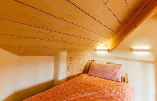 Stunning Old Carthouse with seaview - Photo 24