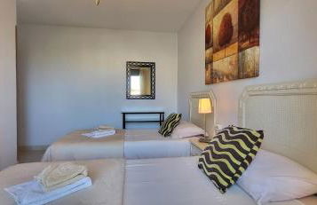 Fuengirola - Luxury 3 bedrooms apartment - Photo 14