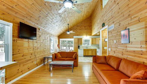 Less Than 1 Mi to Snowmobile Trails Cozy Cadillac Retreat - Foto 4