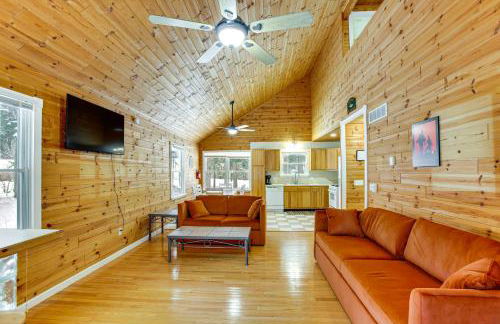 Less Than 1 Mi to Snowmobile Trails Cozy Cadillac Retreat - Foto 4