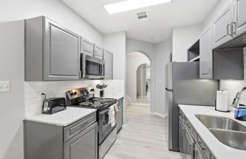 Chick modern Haven Elegant stay with modern views - Photo 7