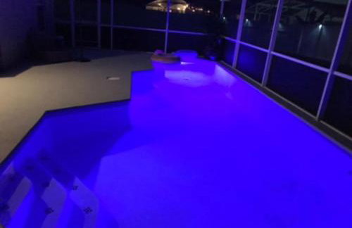 Beautiful 5BR home near Disney with private pool, large yard & BBQ - Foto 17