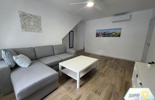 Sunny Churriana City - Photo 17