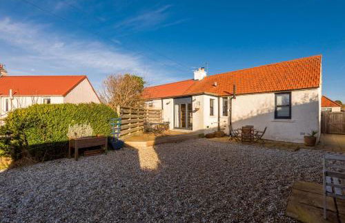 Sunset Retreat - Photo 32