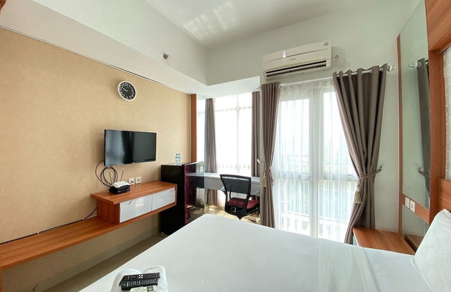 Monochrome Studio Room At Taman Melati Jatinangor Apartment - Foto 7
