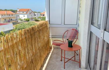 Moradia com escada e Jardim, Piscina Maio 2026 - Foto 12