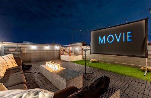 Modern Luxe Townhome with Rooftop Cinema - Foto 19