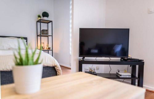 TOP Cosy studio avec Terrasse à 10min Disney-Shopping Vallée - Foto 13