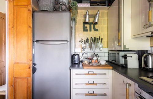 Stylishly Designed Private Home in Central Windsor - Foto 30