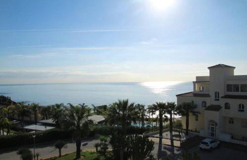 Spectacular 3 bedrooms Sea Views apartment - Photo 54